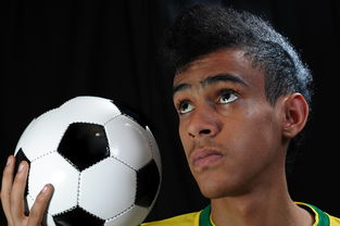 华体会网页版-安德森希望通过引援建立更具延展性的阵容框架,t安德森