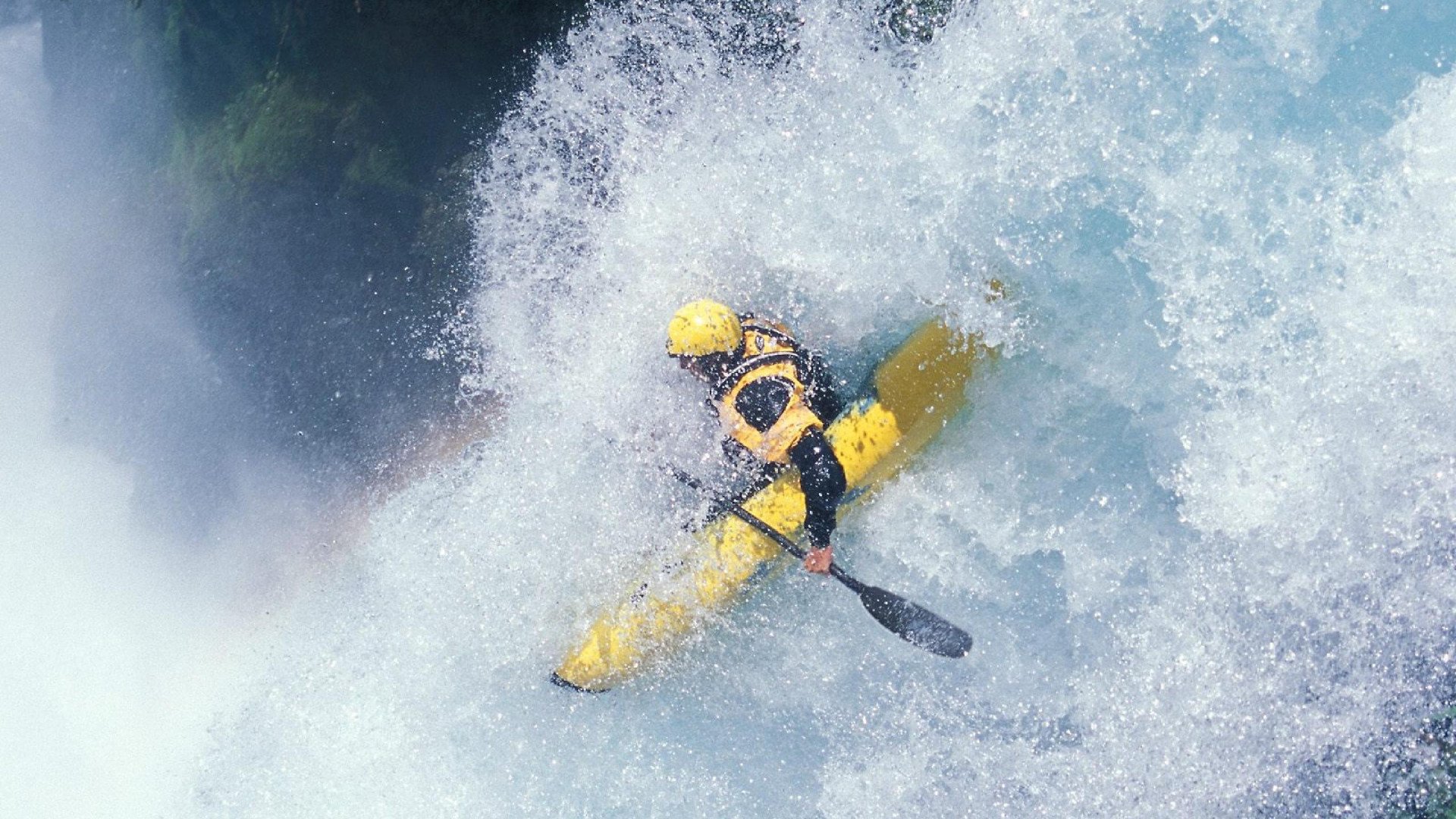 华体会官网登录-联赛在观赛体验上推出互动环节吸引球迷，赛事观众